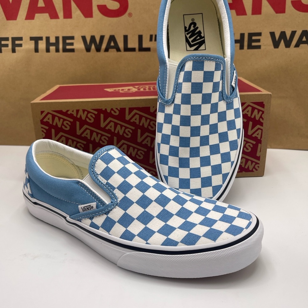 Vans Men’s Blue White Checkered Classic Slip-On
Color Theory Checkerboard - Picture 8 of 16